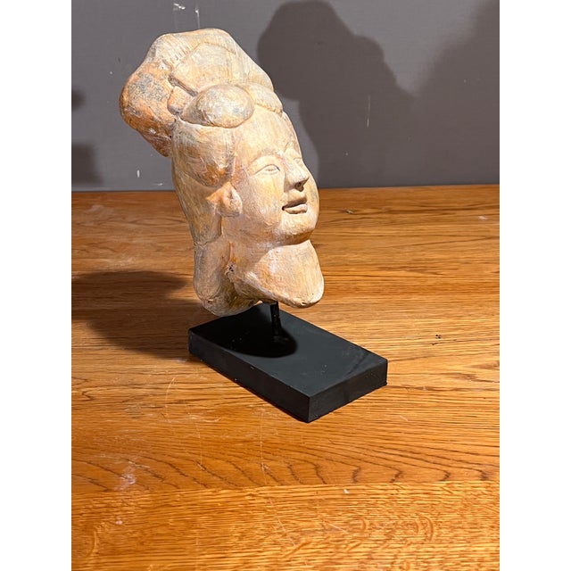 Ceramic Vintage Han Dynasty Style Painted Terracotta Head Bust of Noblewomen on the Stand For Sale - Image 7 of 12