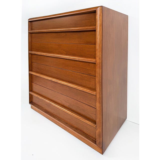 Mid-Century Modern 1950s T.h. Robsjohn-Gibbings for Widdicomb Chest, Restored, on Casters For Sale - Image 3 of 12