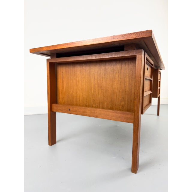 Mid-Century Modern Teak Desk by Svend Åge Madsen for Sigurd Hansen, 1960s For Sale - Image 13 of 18