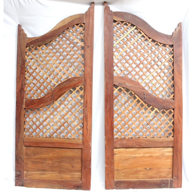 Mountain Top Gate in Natural Wood Tone For Sale - Image 13 of 18