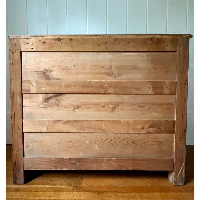 19th Century English Chest of Drawers For Sale - Image 9 of 12