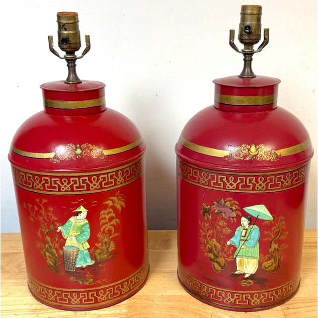 Pair English-Style Chinoiserie Red Tole & Gilt Tea Caddy Lamps, 20th Century This elegant pair of English-style...