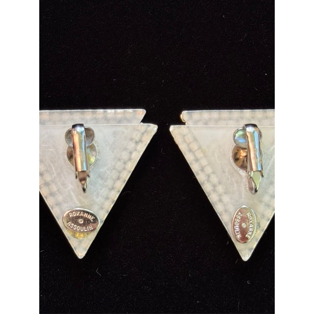 Vintage Signed Roxanne Assoulin Earrings, A Pair For Sale In Los Angeles - Image 6 of 6