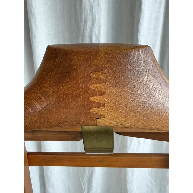 Wood Mid-Century Modern Beech and Brass Valet Stand from Fratelli Reguitti, Italy, 1960s For Sale - Image 7 of 18