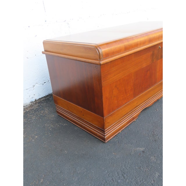 Early 20th Century Cavalier Art Deco Waterfall Inlay Small Cedar Chest Blanket Trunk 6884 For Sale - Image 5 of 12