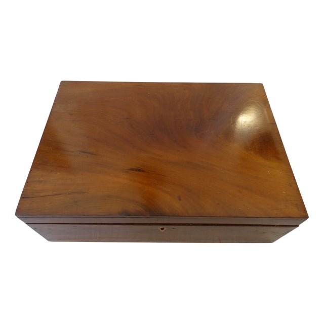 Victorian England Sewing Box Worker For Sale