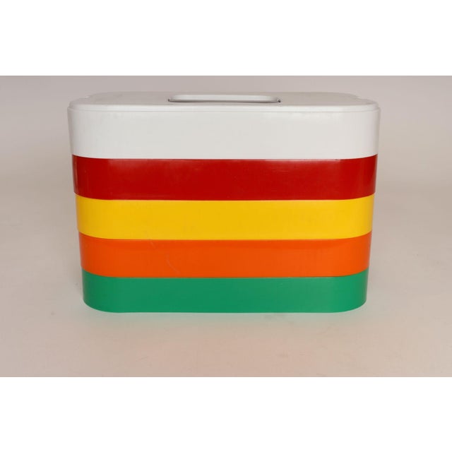 Vintage stacking picnic trays ("Pic Nic Pac") set by Pymsa (ca. 1960s, Mexico). Composed of four vibrant plastic trays in...