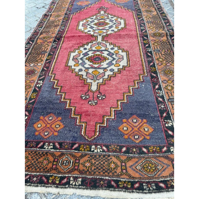Mid-Century Turkish Anatolian Rug, 1940s For Sale - Image 14 of 18