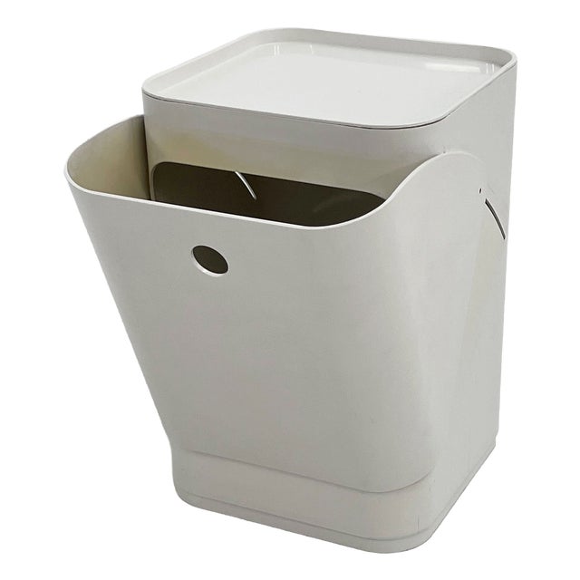 White Laundry Bin by Anna Castelli for Kartell, 1970s For Sale