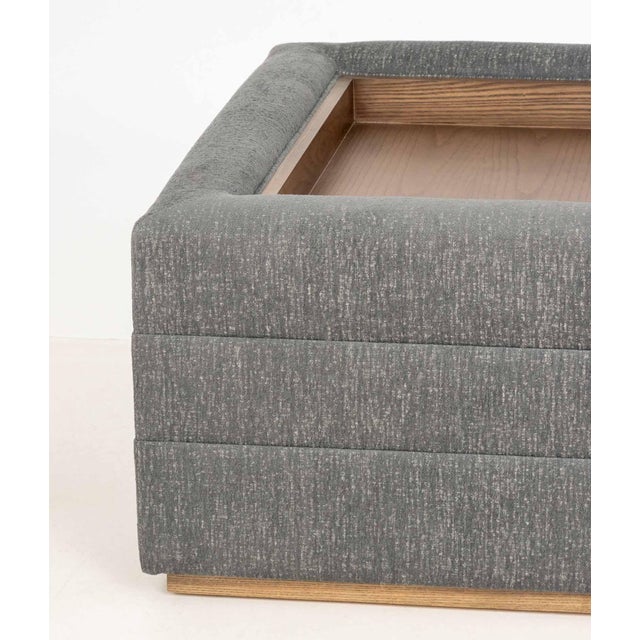 Contemporary Vanguard Boyden Gray Linen Upholstered Ottoman For Sale - Image 3 of 7