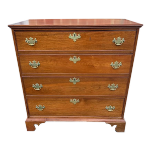 Antique Chippendale Style Hand Cut Dovetailed Top 4 Drawer Bachelor Chest.