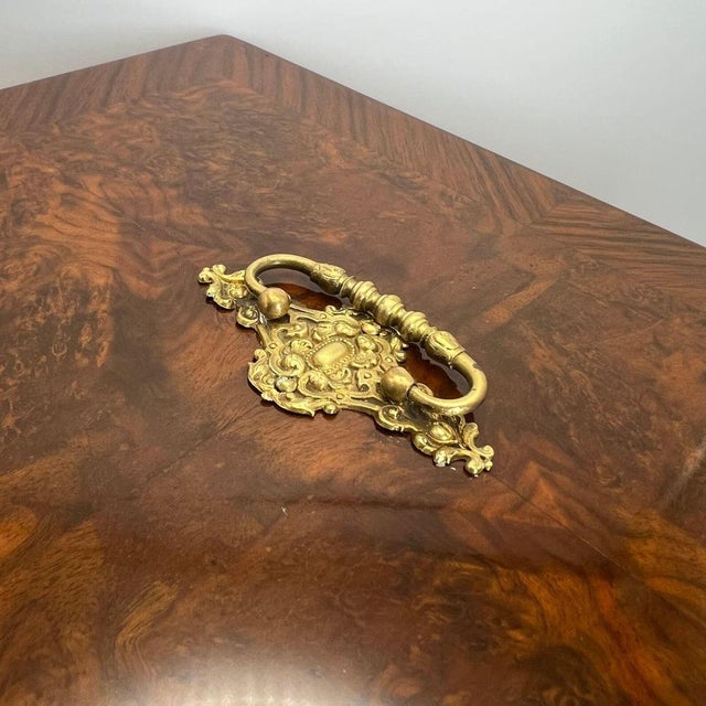 Late Biedermeier Box in Walnut and Walnut Burl, Austria, 1850s For Sale - Image 10 of 18