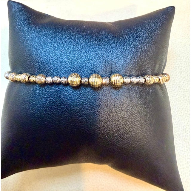 Gold 18 Karat Yellow & White Gold 5.8 Gm, 7 Inch Long, Two Tone Ball Bracelet For Sale - Image 8 of 8