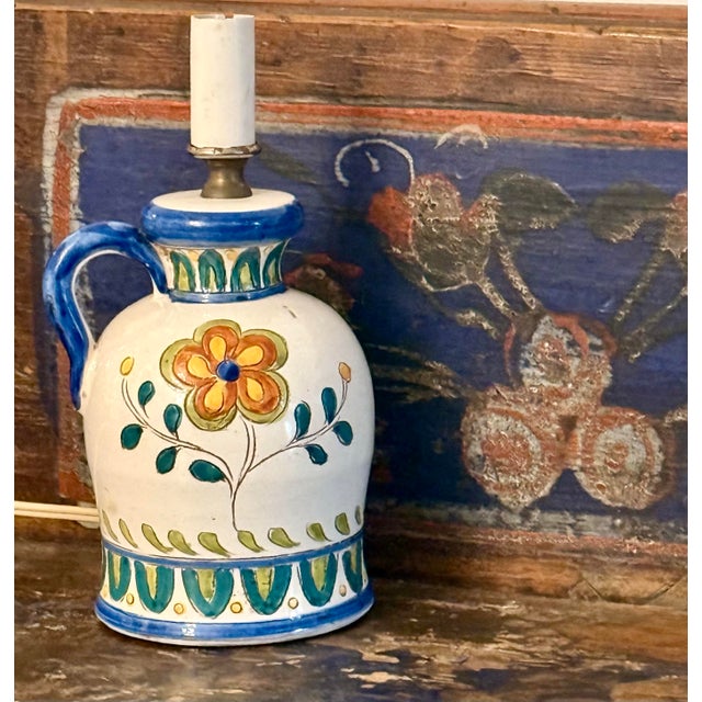 Petite Italian Sgraffito Flower Jug Pottery Accent Table Lamp. Delicate Sgraffito botanical design with a blooming flower...
