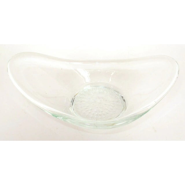 This Vintage Mid Century Modern Clear Glass Sculptural Bubble Base Candy Bowl is in very good condition. Please note that...