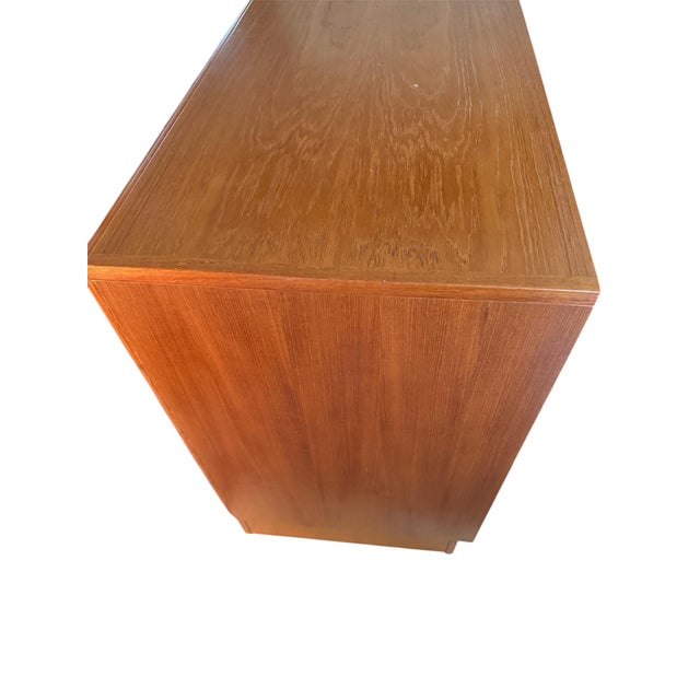 1970s Danish Teak Long Chest Vitre of Denmark For Sale - Image 10 of 12