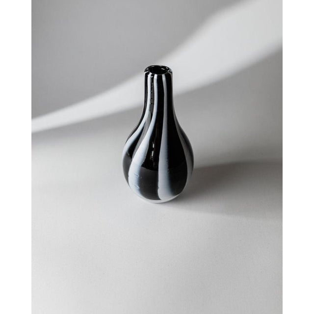 Vintage Italian Murano Glass Vase, 1980s For Sale - Image 10 of 13