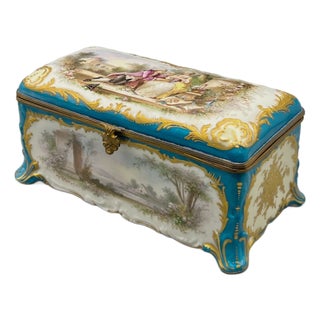 Large Louis-Philippe Sèvres Porcelain Casket, 1848 For Sale