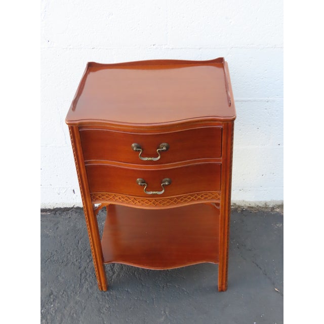 Wabash 1940s Tall Serpentine Front Mahogany Nightstand Side End Table 6458 For Sale - Image 11 of 18