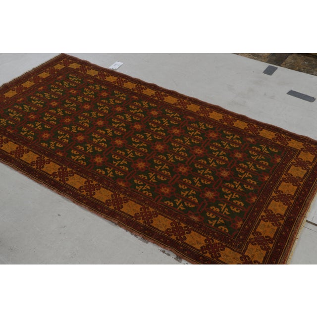 Transitional Vintage Mid-Century Geometric Floral Red and Green Wool Rug – Orange-Brown Accents For Sale - Image 3 of 8