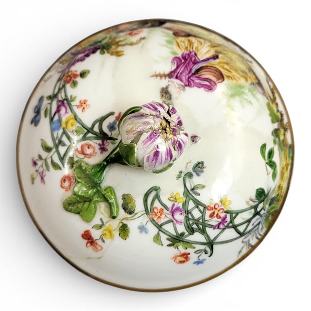Antique Sugar Bowl with Cover from Meissen, 1774 For Sale - Image 5 of 9