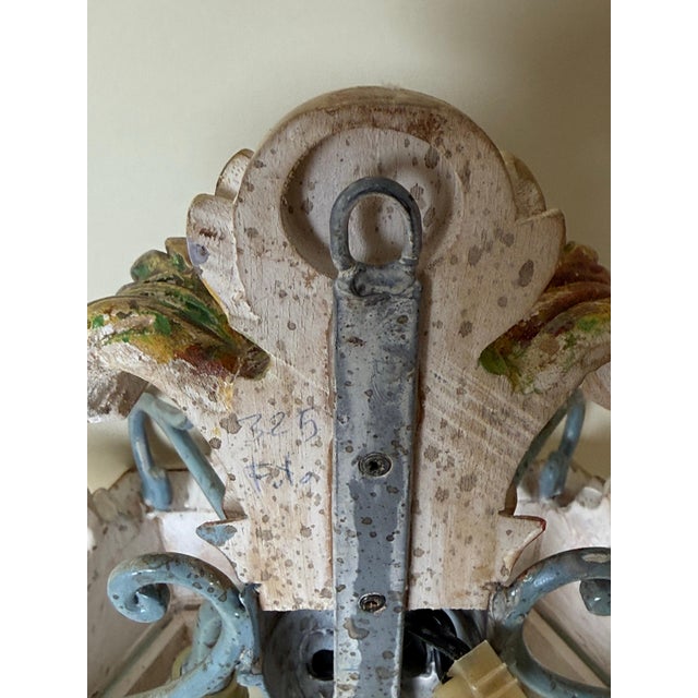 Hollywood Regency Italian Hand-Carved Lantern Wall Light, 1980s For Sale - Image 16 of 18
