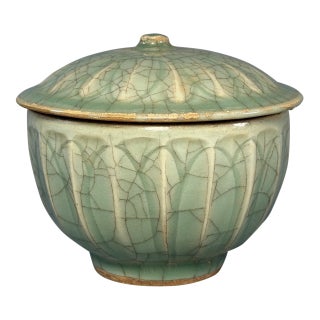 Antique Longquan Celadon Lotus Petal Lidded Bowl, Chinese Ceramic Vessel For Sale