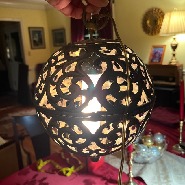 1950s Mid-Century Modern Brass Filigree Lamp For Sale In Charlotte - Image 6 of 7