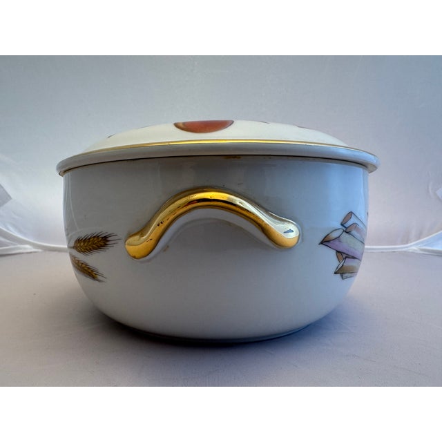 Royal Worcester 1970s Royal Worcester "Evesham Gold" Serving Dish (Shape 23/ Size 6) For Sale - Image 4 of 11