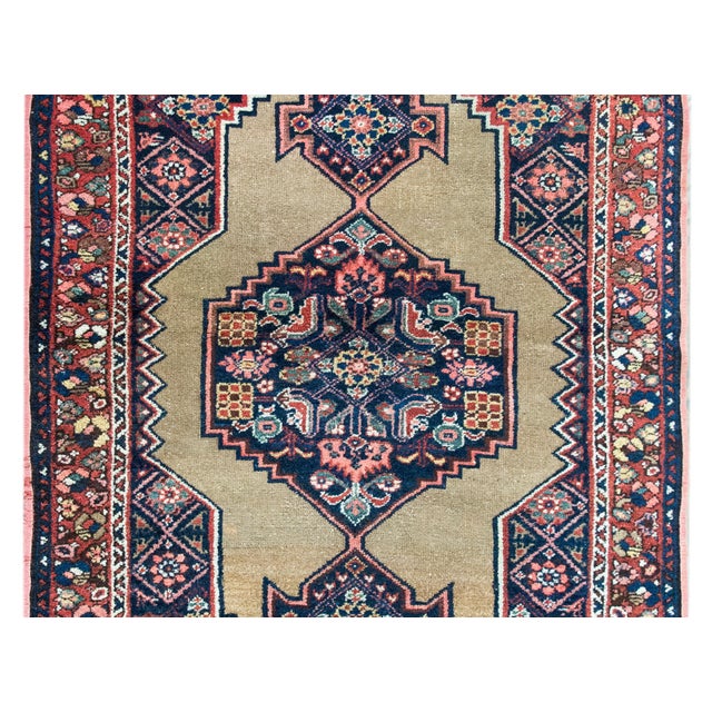 1910s Early 20th Century Persian Malayer Rug For Sale - Image 5 of 16