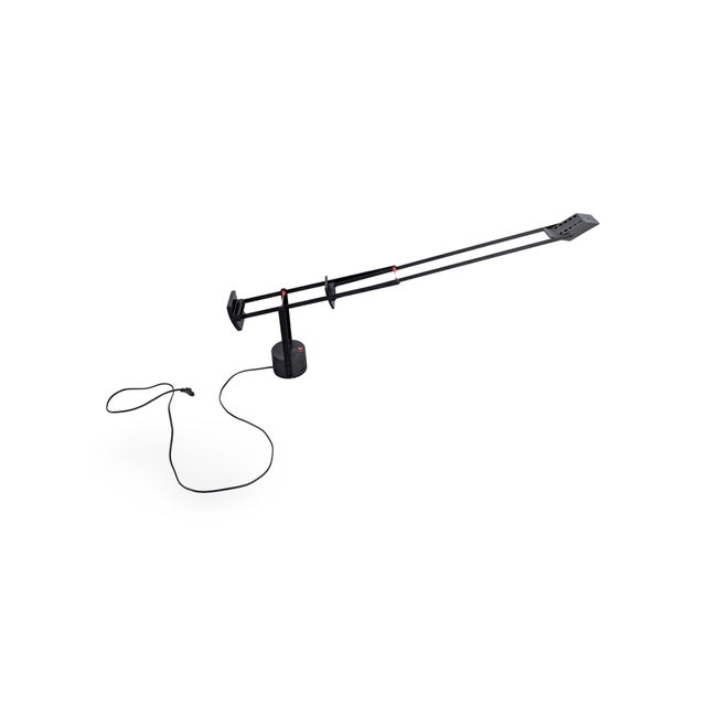 Postmodern Tizio Table Lamp in Metal by Richard Sappert for Artemide For Sale - Image 3 of 10