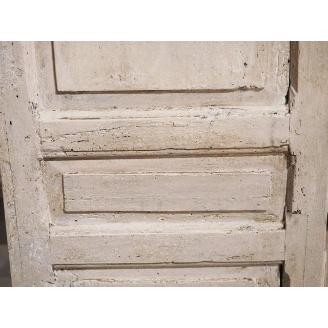 17th Century Painted Oak Homme Debout Cabinet From Southwest France For Sale - Image 4 of 13