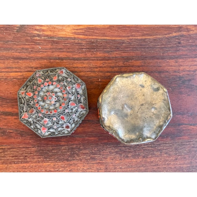 1970s 1970s Folk Art Tibet Nepal Silver Brass Filigree Coral Inlaid Hexagon Jewelry Box For Sale - Image 5 of 5