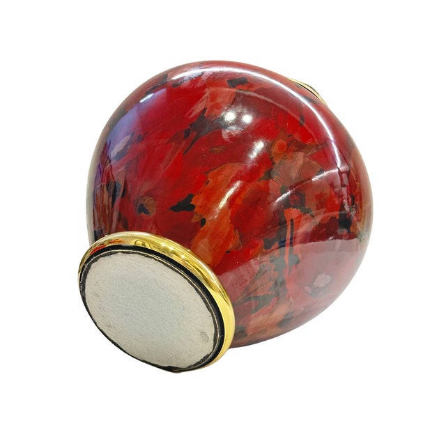 Hollywood Regency Vintage Maison Dauphin Red Ceramic & Brass Table Lamp For Sale - Image 3 of 4