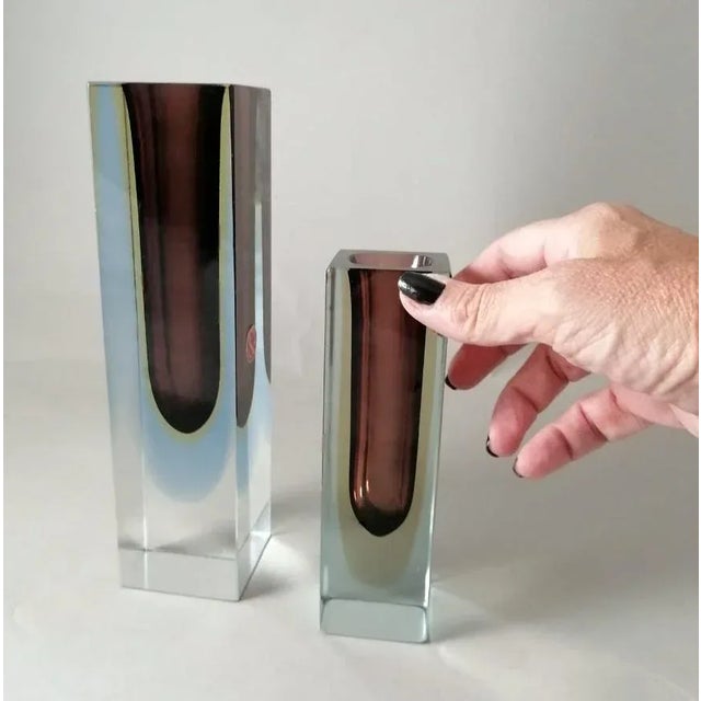 1960s Mandruzzato Murano Pair of "Sommerso" Colored Glass Vases For Sale - Image 12 of 12