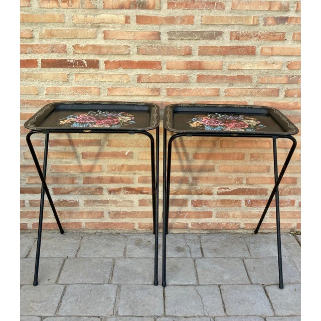 Mid-Century Modern Early 20th Century Mid Century Modern Black Metal Serving Tray on Folding Stand by Crest Line For Sale - Image 3 of 18