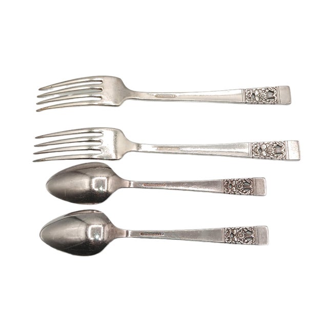 Vintage Oneida Coronation Silverplate Flatware Set - 81 Piece For Sale - Image 6 of 10