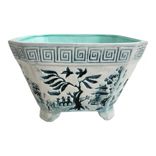 Mid-Century Blue White Chinoiserie Ceramic Footed Cachepot With Greek Key Border For Sale