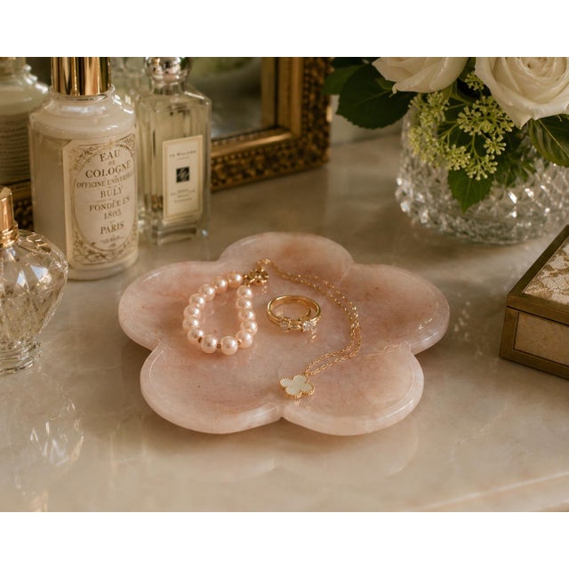 Strawberry Rock Crystal Peach Blossom Plate Gemstone Plate For Sale - Image 4 of 11