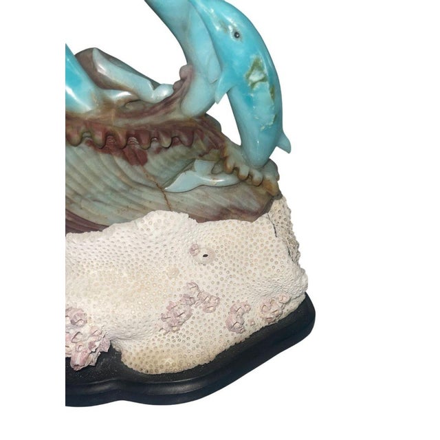 Blue Quartzite Dolphin Sculpture on Onyx Base, Brazil, Late 20th Century. For Sale In Los Angeles - Image 6 of 8