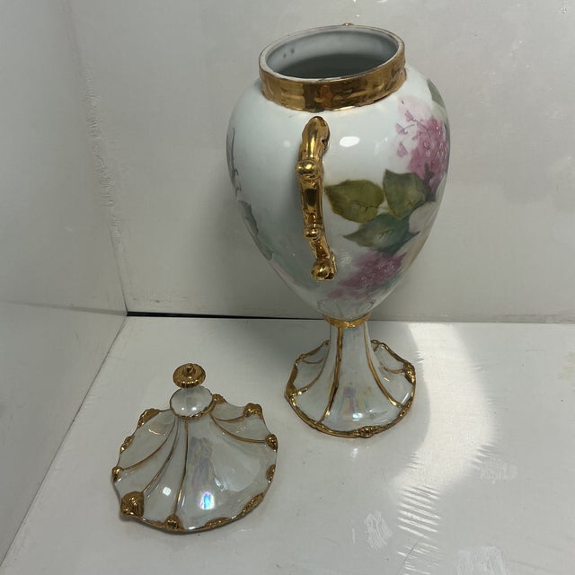 Mid 20th Century Lenwile-Ardalt Footed Urn For Sale - Image 9 of 11