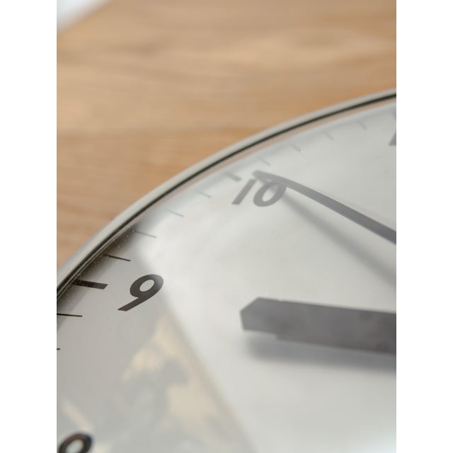 1960s Grey Clock from Gent of Leicester, England, 1960s For Sale - Image 5 of 12