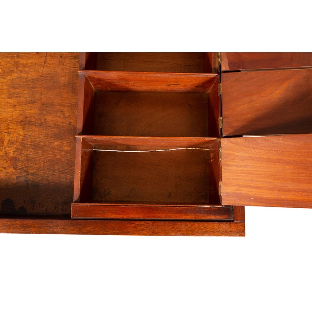 George III Mahogany Rent Desk by Gillows of Lancaster For Sale In Boston - Image 6 of 13