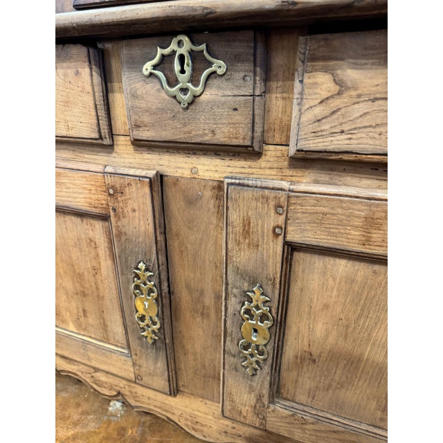 French French 19th c Oak Buffet For Sale - Image 3 of 4