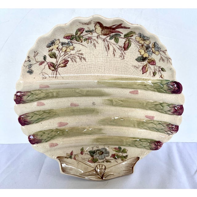 English 1890s English Majolica Shell Shape Asparagus Plate For Sale - Image 3 of 12