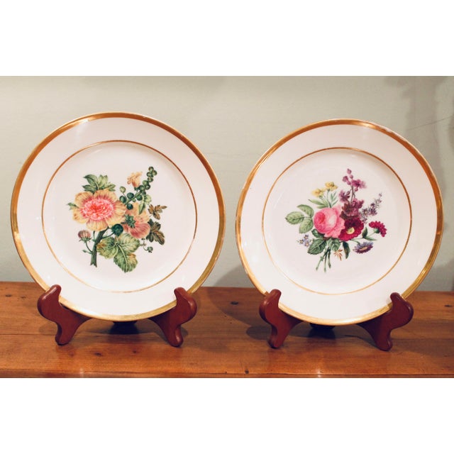 Pair of Deroche Paris Porcelain Floral Plates, 19th Century For Sale - Image 4 of 11