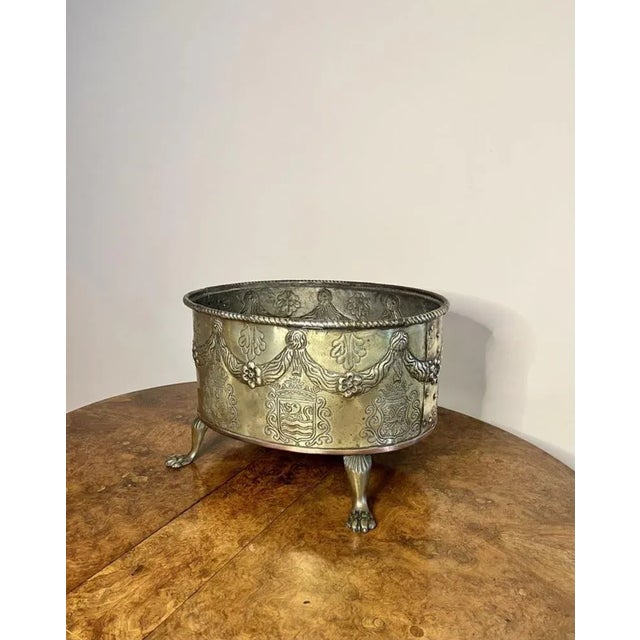 Metal Antique Victorian Dutch Coal Bucket in Brass, 1860 For Sale - Image 7 of 11
