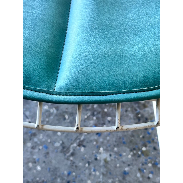 Pair of Vintage “Baby” Wire Child Chairs Attributed to Harry Bertoiaor for Knoll For Sale - Image 10 of 14