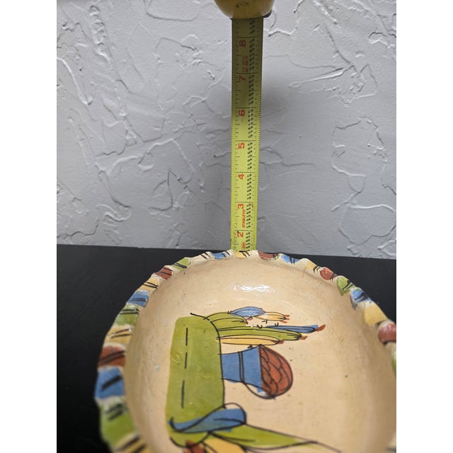 Avocado Vintage Hand-Painted Mexican Tonalá Ceramic Oval Scalloped Bowl - 8.5" For Sale - Image 8 of 8