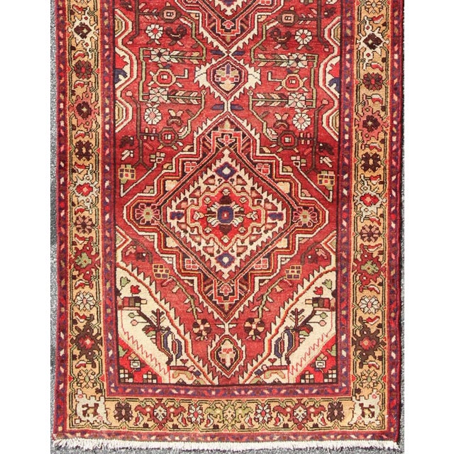 Antique Persian Malayer Runner With Medallion Design in Red & Khaki For Sale In Atlanta - Image 6 of 8